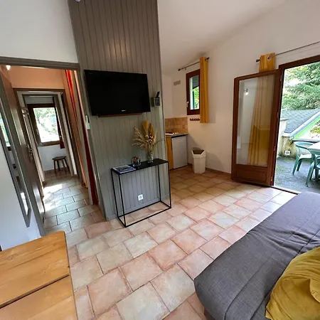 Camping Village Du Camboussel