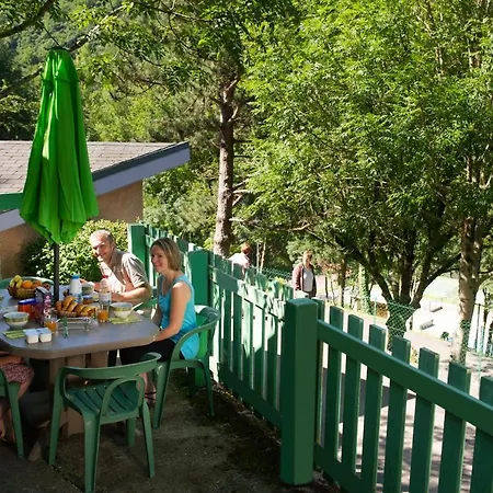 Village Du Camboussel 3* Brassac (Tarn)