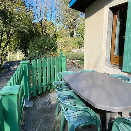 Village Du Camboussel Kemping Brassac