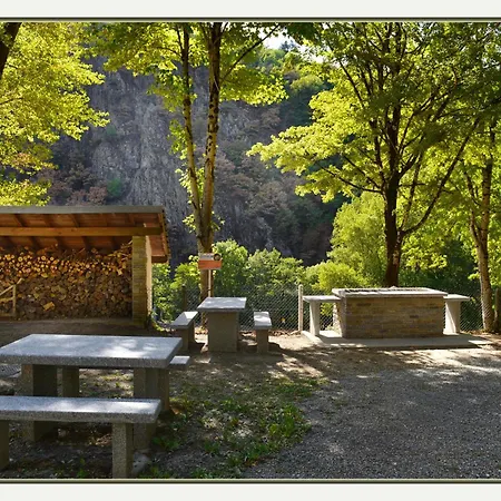 Κάμπινγκ Village Du Camboussel Brassac (Tarn)