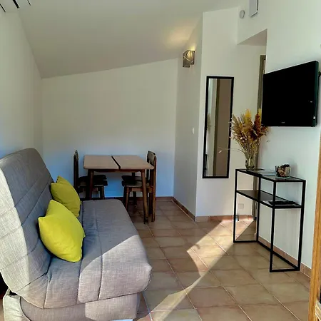 Village Du Camboussel Kemping 3*